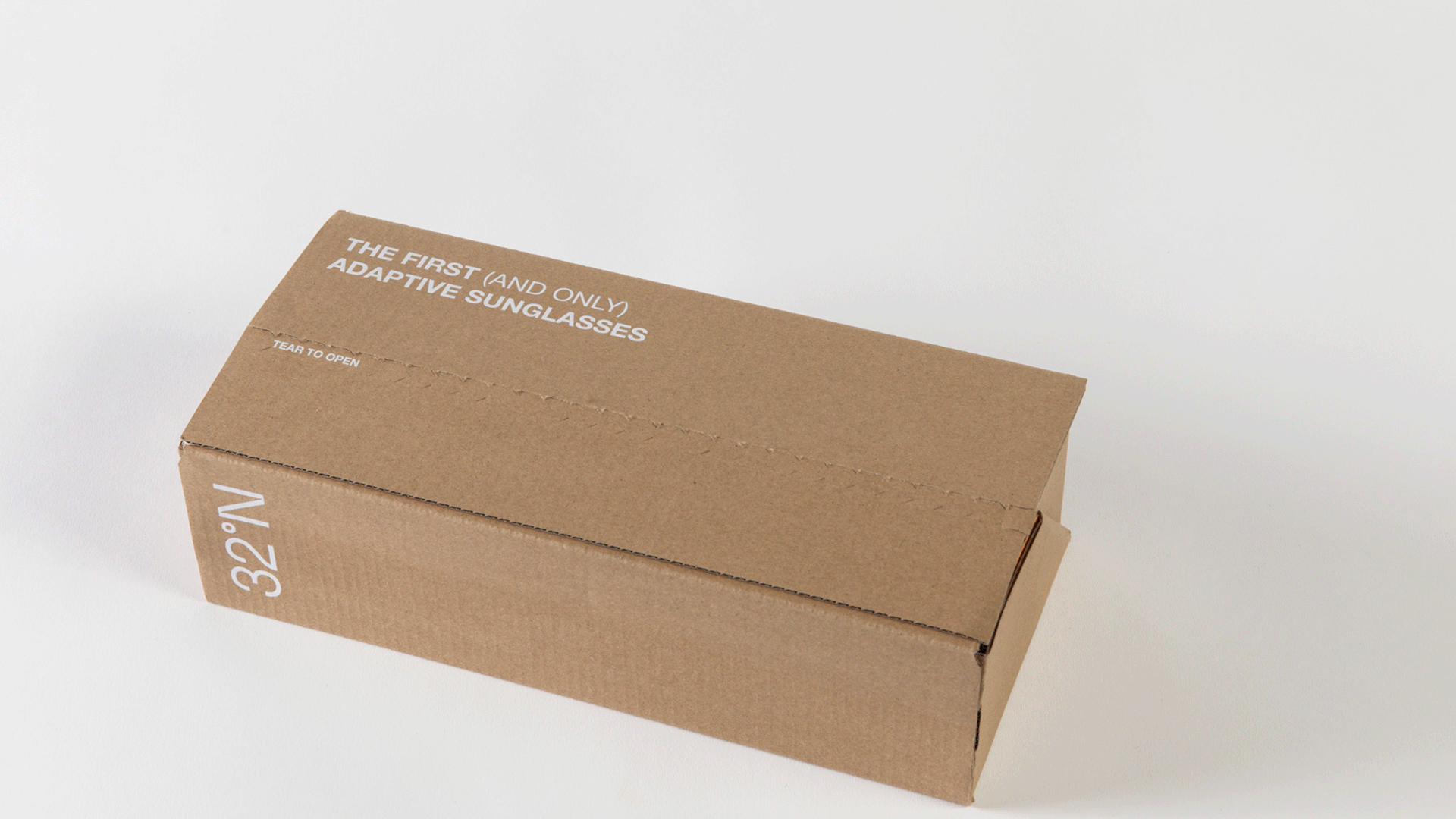 32NMaster.gif unboxing package design